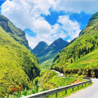 Du lịch Hà Giang - Rực rỡ sắc màu cao nguyên đá huyền thoại